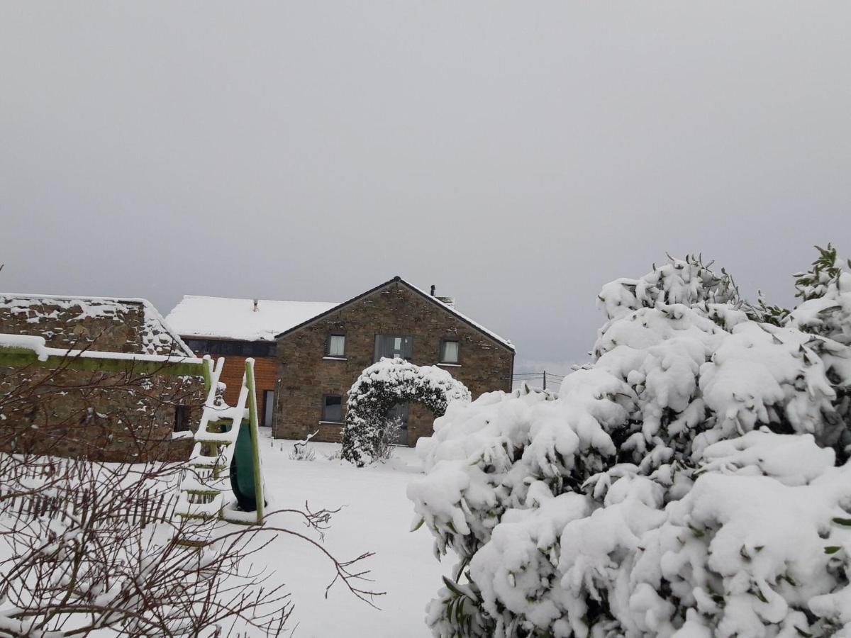 Gorgeous Holiday Home In Stoumont With Garden Bagian luar foto