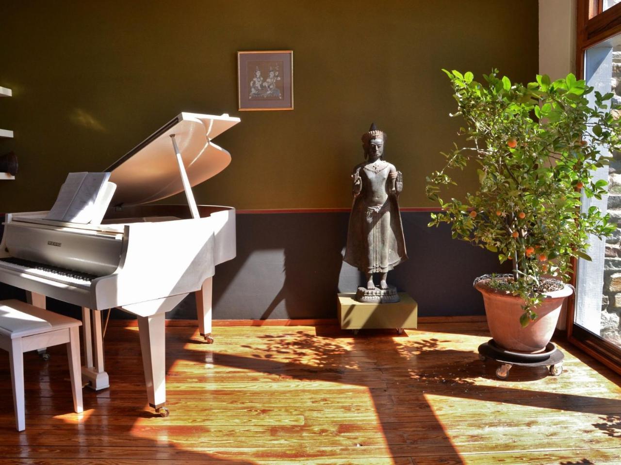 Gorgeous Holiday Home In Stoumont With Garden Bagian luar foto